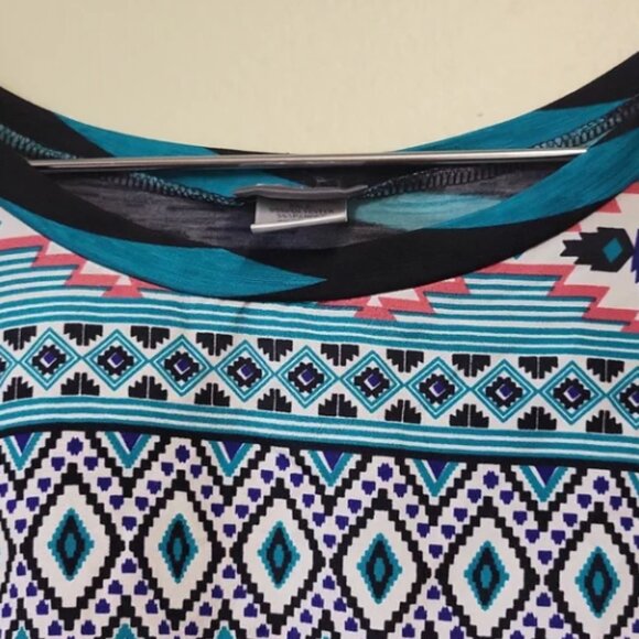 Dots Geometric Hi-Lo Shirt Size Large - Picture 2 of 11